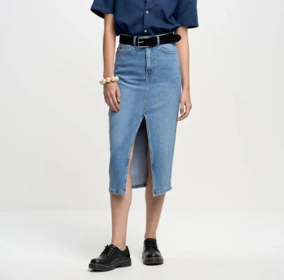 Gonna in denim da donna azzurra realizzata in cotone sbiancato con spacco frontale in spandex e gonna da donna molto venduta